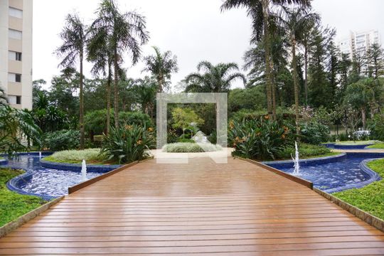 Área comum de apartamento para alugar com 3 quartos, 98m² em Jardim Arpoador, São Paulo