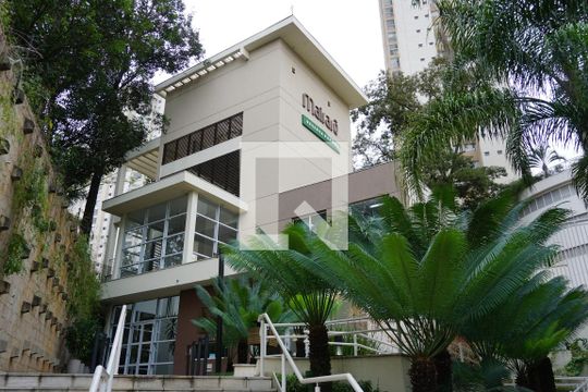 Fachada  de apartamento para alugar com 3 quartos, 98m² em Jardim Arpoador, São Paulo