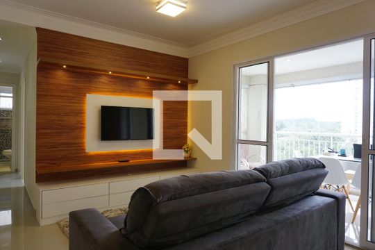 Apartamento para alugar com 3 quartos, 98m² em Jardim Arpoador, São Paulo