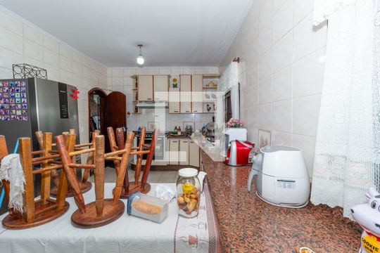 Cozinha de casa à venda com 3 quartos, 198m² em Vila Esperança, São Paulo