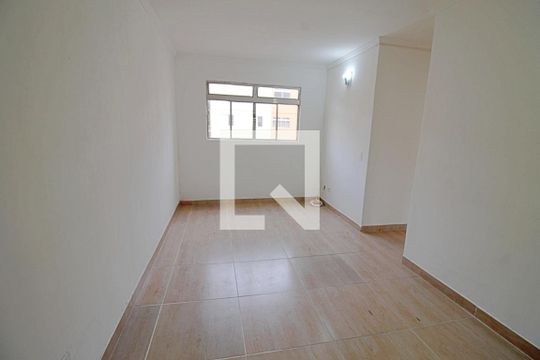 Apartamento à venda com 3 quartos, 60m² em Parque Pinheiros, Taboão da Serra