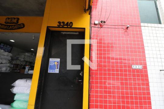 Fachada de apartamento para alugar com 1 quarto, 30m² em Vila Bancária, São Paulo