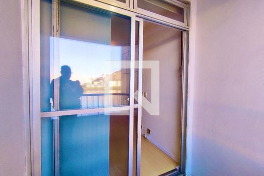 Suíte sacada de apartamento para alugar com 3 quartos, 125m² em Lagoa, Rio de Janeiro