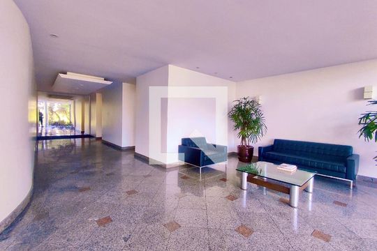 Portaria de apartamento para alugar com 3 quartos, 125m² em Lagoa, Rio de Janeiro
