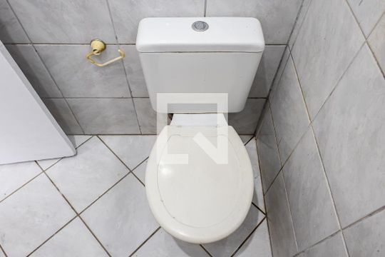 Banheiro de casa para alugar com 1 quarto, 38m² em Vila Anglo Brasileira, São Paulo