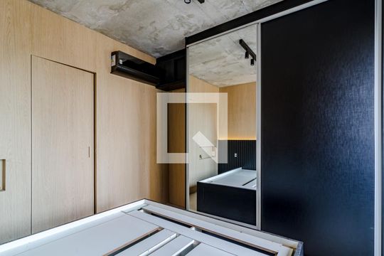 Suíte de apartamento à venda com 1 quarto, 38m² em Jardim das Bandeiras, São Paulo