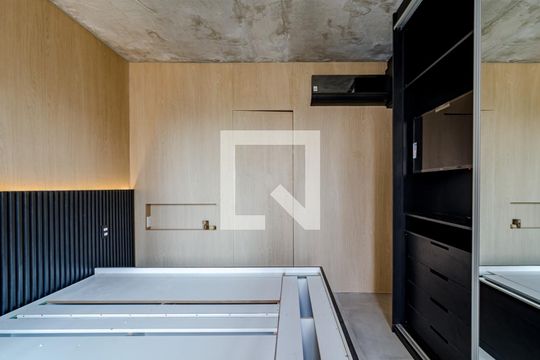 Suíte de apartamento à venda com 1 quarto, 38m² em Jardim das Bandeiras, São Paulo
