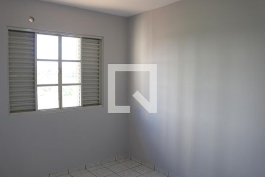 Quarto 2 de apartamento à venda com 2 quartos, 53m² em Jardim Goiás, Goiânia