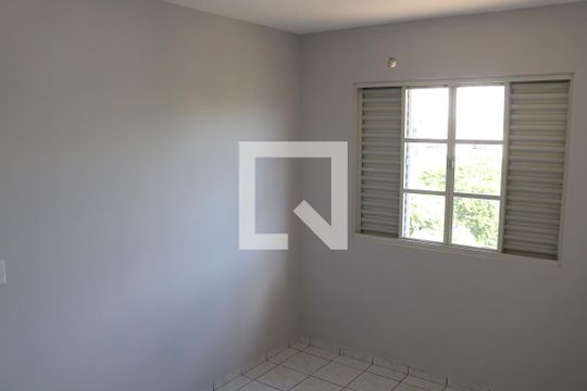 Quarto 2 de apartamento à venda com 2 quartos, 53m² em Jardim Goiás, Goiânia