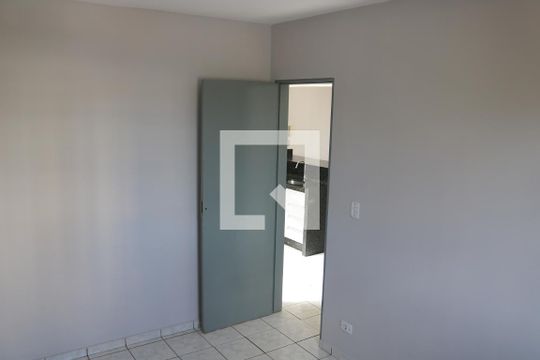 Quarto 2 de apartamento à venda com 2 quartos, 53m² em Jardim Goiás, Goiânia