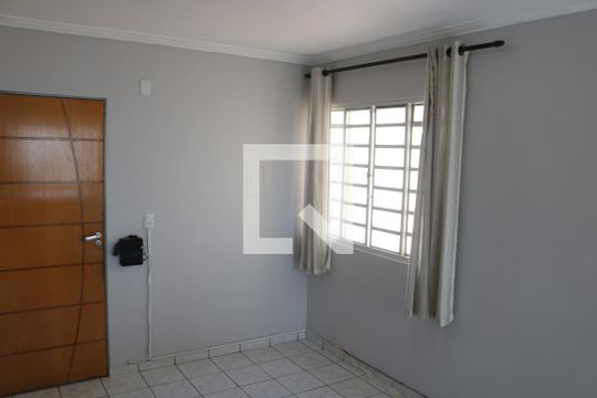 Sala de apartamento à venda com 2 quartos, 53m² em Jardim Goiás, Goiânia