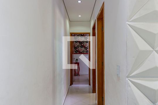 Corredor de apartamento à venda com 2 quartos, 134m² em Vila Homero Thon, Santo André