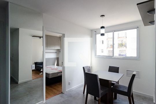 Sala de apartamento à venda com 2 quartos, 37m² em Vila Guarani (zona Sul), São Paulo