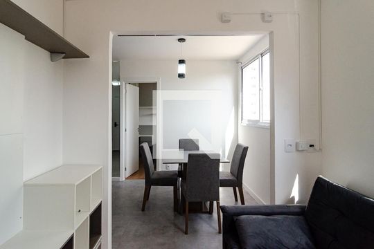 Sala de apartamento à venda com 2 quartos, 37m² em Vila Guarani (zona Sul), São Paulo