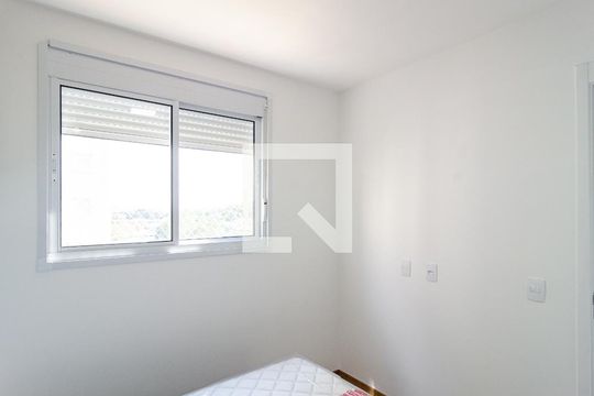 Quarto de apartamento à venda com 2 quartos, 37m² em Vila Guarani (zona Sul), São Paulo