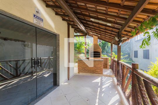 Área Comum - Churrasqueira de casa de condomínio para alugar com 2 quartos, 90m² em Pechincha, Rio de Janeiro