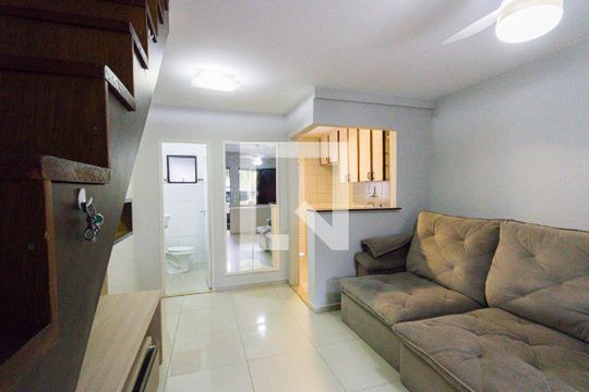 Casa de Condomínio para alugar com 2 quartos, 90m² em Pechincha, Rio de Janeiro
