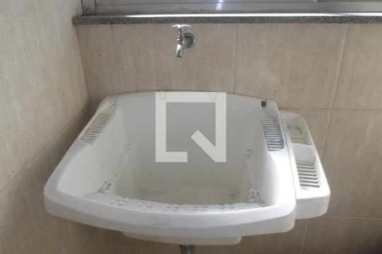 Área de Serviço de apartamento para alugar com 2 quartos, 60m² em Riachuelo, Rio de Janeiro