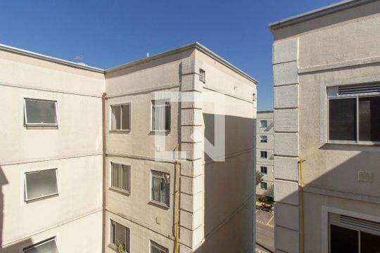 Vista da Sala de apartamento para alugar com 2 quartos, 42m² em São José, Canoas