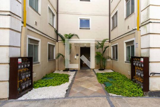 Área comum  de apartamento à venda com 2 quartos, 42m² em São José, Canoas