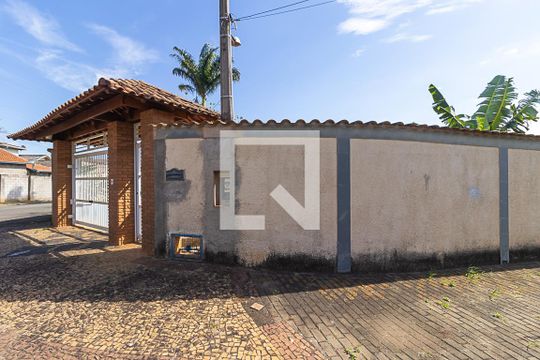 Fachada de casa à venda com 4 quartos, 700m² em Parque Xangrilá, Campinas