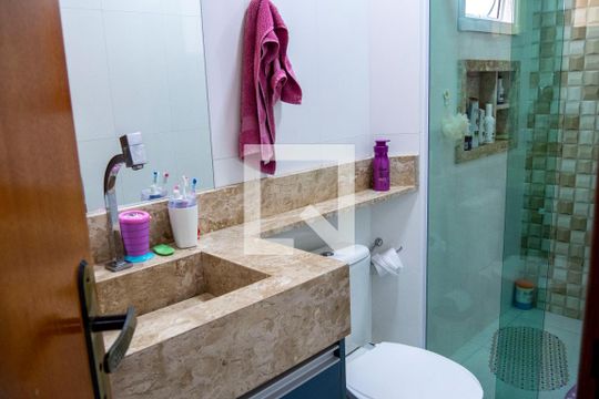 Banheiro da Suíte de apartamento para alugar com 3 quartos, 170m² em Utinga, Santo André