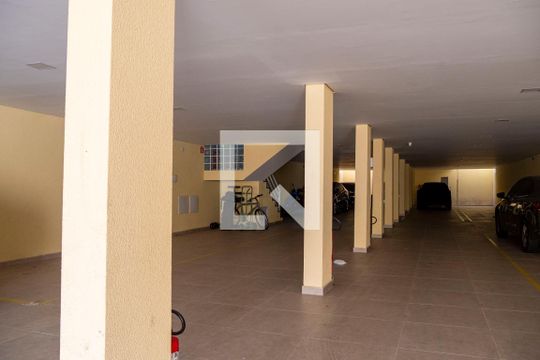 Garagem de apartamento para alugar com 3 quartos, 170m² em Utinga, Santo André