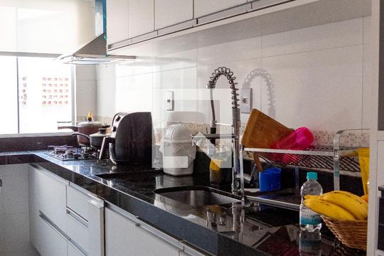 Cozinha de apartamento para alugar com 3 quartos, 170m² em Utinga, Santo André