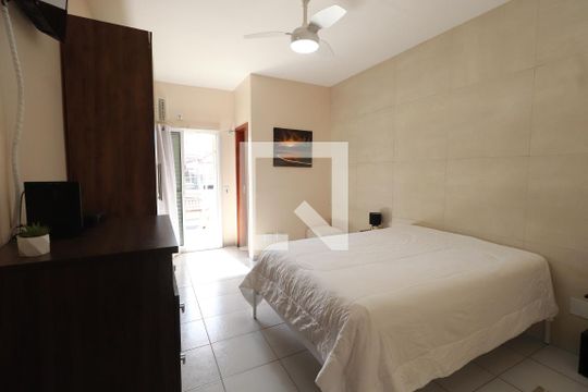 Suíte de casa à venda com 3 quartos, 239m² em Vila Granada, São Paulo
