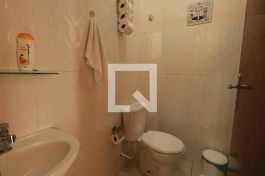 Lavabo de casa à venda com 3 quartos, 239m² em Vila Granada, São Paulo