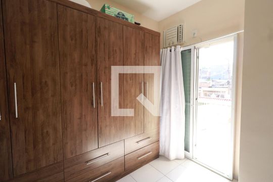 Suíte de casa à venda com 3 quartos, 239m² em Vila Granada, São Paulo