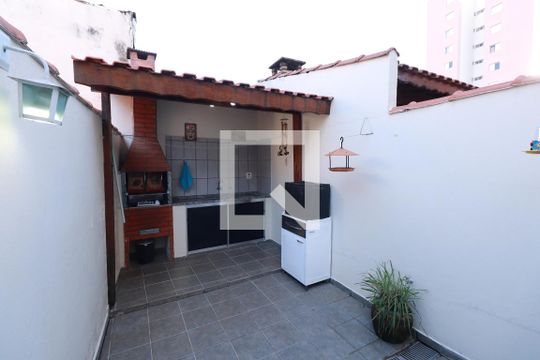 Área comum de casa à venda com 3 quartos, 239m² em Vila Granada, São Paulo