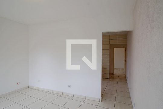 Sala  de casa para alugar com 1 quarto, 40m² em Jardim Clementino, Taboão da Serra