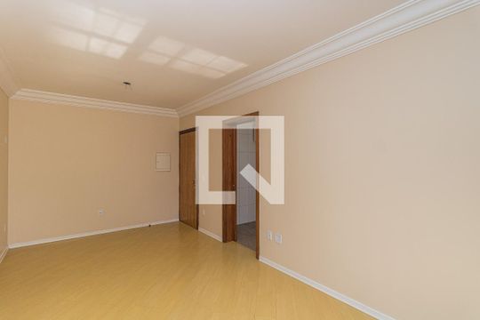 Sala de apartamento à venda com 3 quartos, 118m² em Petrópolis, Porto Alegre
