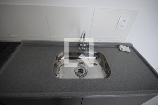 Cozinha de apartamento à venda com 2 quartos, 37m² em Cambuci, São Paulo