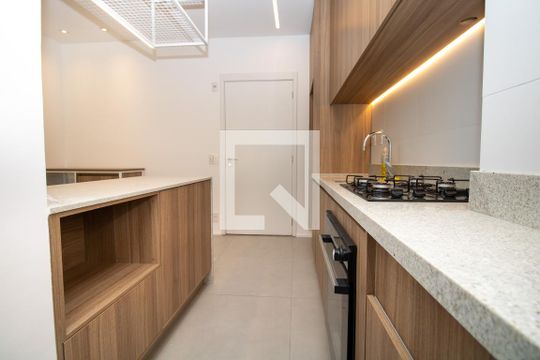 Cozinha- armário balcão de apartamento à venda com 2 quartos, 65m² em Indianópolis, São Paulo