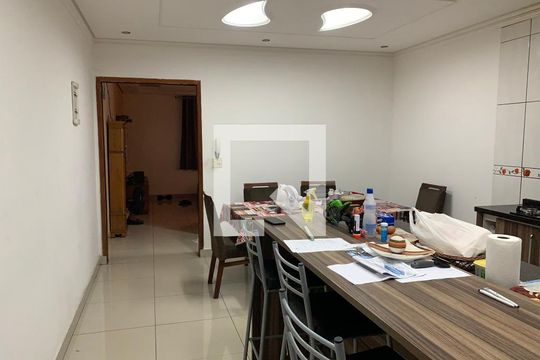 Cozinha de casa à venda com 2 quartos, 320m² em Jardim Dourado, Guarulhos