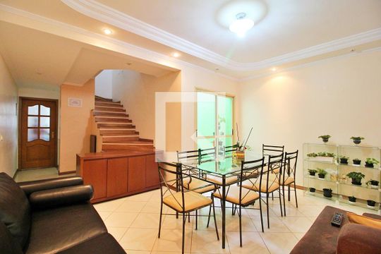 Sala de casa à venda com 3 quartos, 200m² em Vila Alto de Santo Andre, Santo André