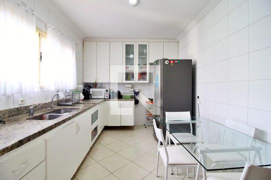 Cozinha de casa à venda com 3 quartos, 200m² em Vila Alto de Santo Andre, Santo André
