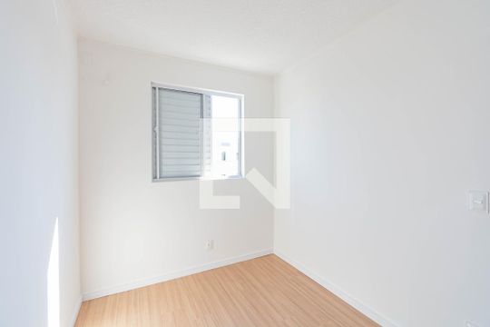 Quarto 2 de apartamento para alugar com 2 quartos, 44m² em Centro, Canoas