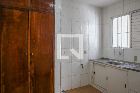 Cozinha de casa à venda com 3 quartos, 200m² em Pacaembu, São Paulo