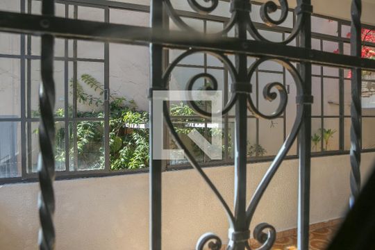 Vista da Sala de casa à venda com 3 quartos, 200m² em Pacaembu, São Paulo
