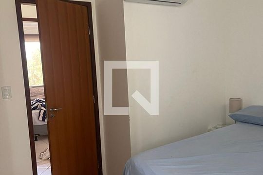 Suíte de casa para alugar com 3 quartos, 680000m² em Jardim das Margaridas, Salvador