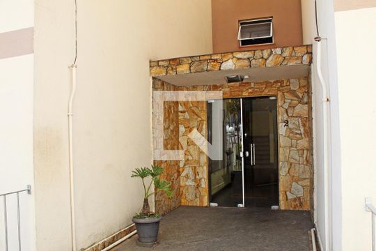 Entrada de apartamento à venda com 2 quartos, 49m² em Parque Cruzeiro do Sul, São Paulo