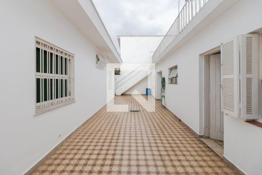 Quintal de casa à venda com 4 quartos, 268m² em Cursino, São Paulo