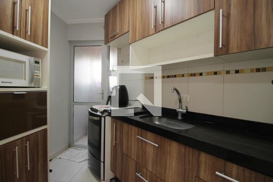 Cozinha de apartamento à venda com 2 quartos, 60m² em Vila Robertina, São Paulo