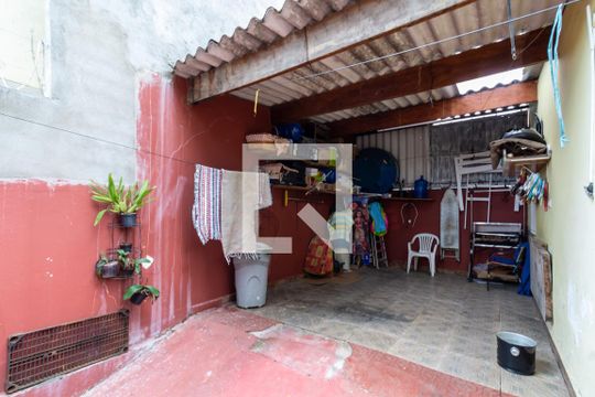Garagem de casa à venda com 3 quartos, 178m² em Jardim Vila Galvao, Guarulhos