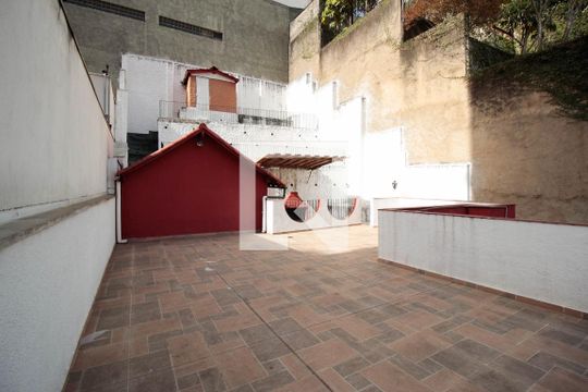 Área comum de casa à venda com 3 quartos, 284m² em Sumaré, São Paulo