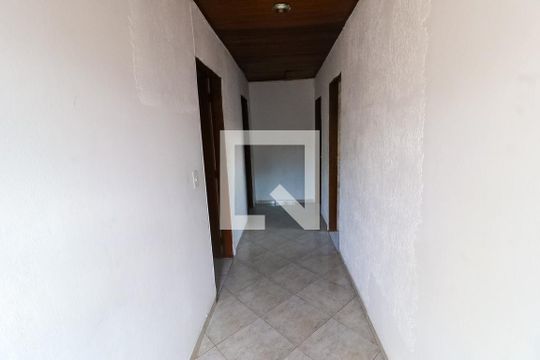 Corredor de casa à venda com 3 quartos, 90m² em Vila do Encontro, São Paulo