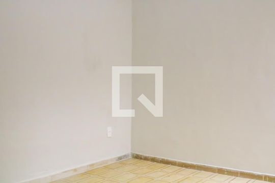 Quarto de casa à venda com 1 quarto, 50m² em Piedade, Rio de Janeiro